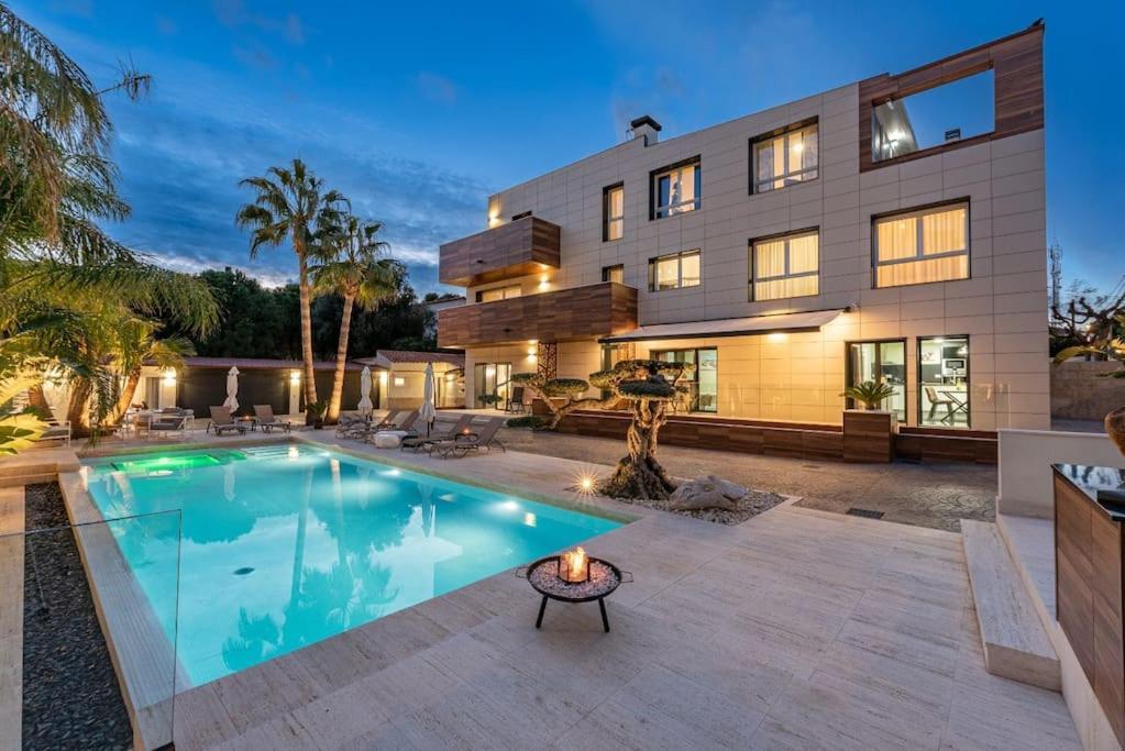 شقة Luxury Casa Con Piscina, Wifi, 150M Dal Mare ميامي بلاتجا المظهر الخارجي الصورة